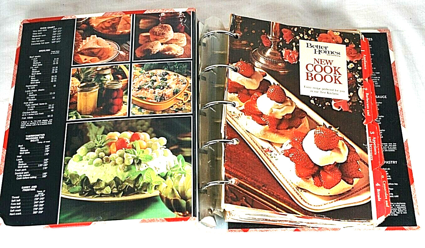 Better Homes & Gardens New Cookbook Vintage 5 Ring Binder Tabs 1979 6th edition