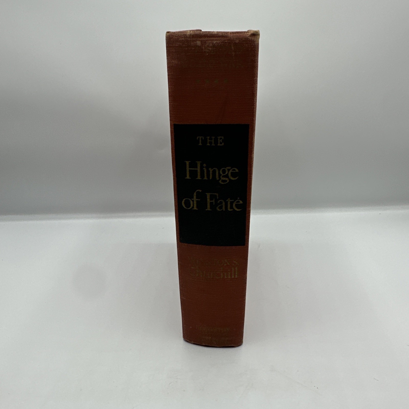 The Hinge of Fate (The Second World War Series) – Winston S Churchill Hardcover