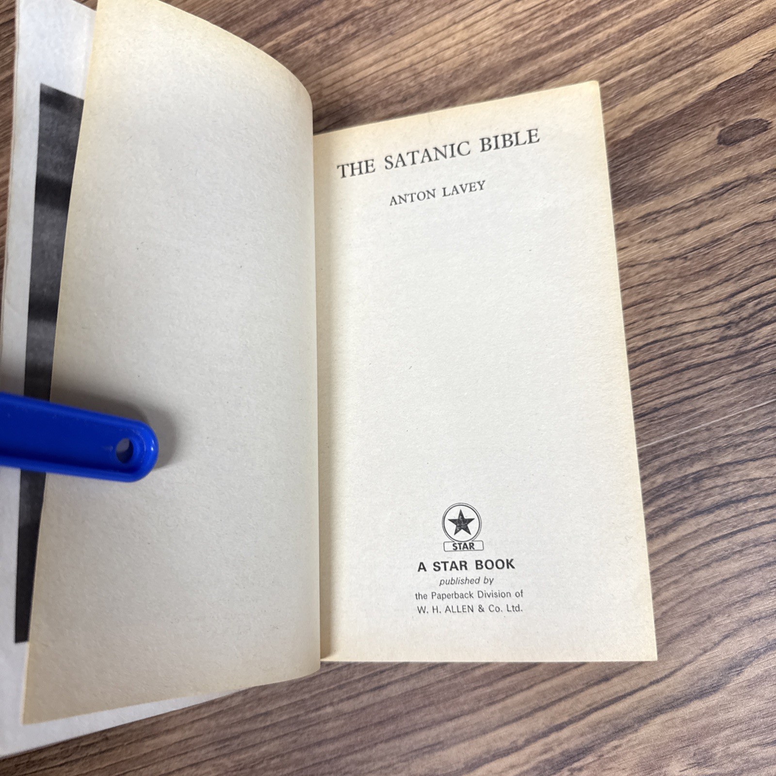 The Satanic Bible, Anton Lavey ~ 1977 Star Books, 1st UK Printing