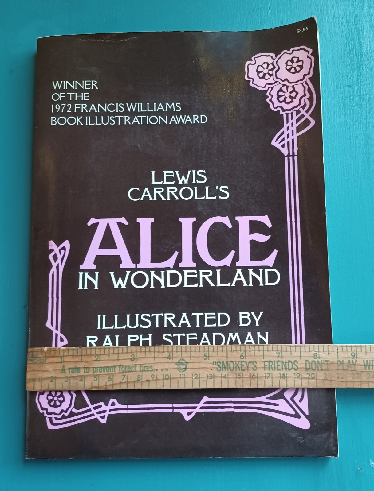 Alice in Wonderland L. Carroll Paperback ~ Illustrated by Ralph Steadman