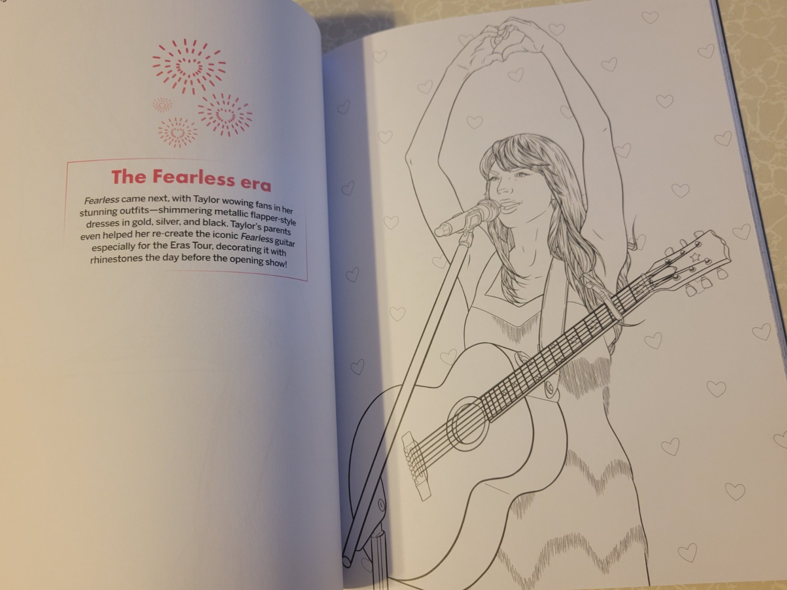 TAYLOR SWIFT – Coloring & Activity Book Tour Edition – Photos-Games-Coloring-NEW
