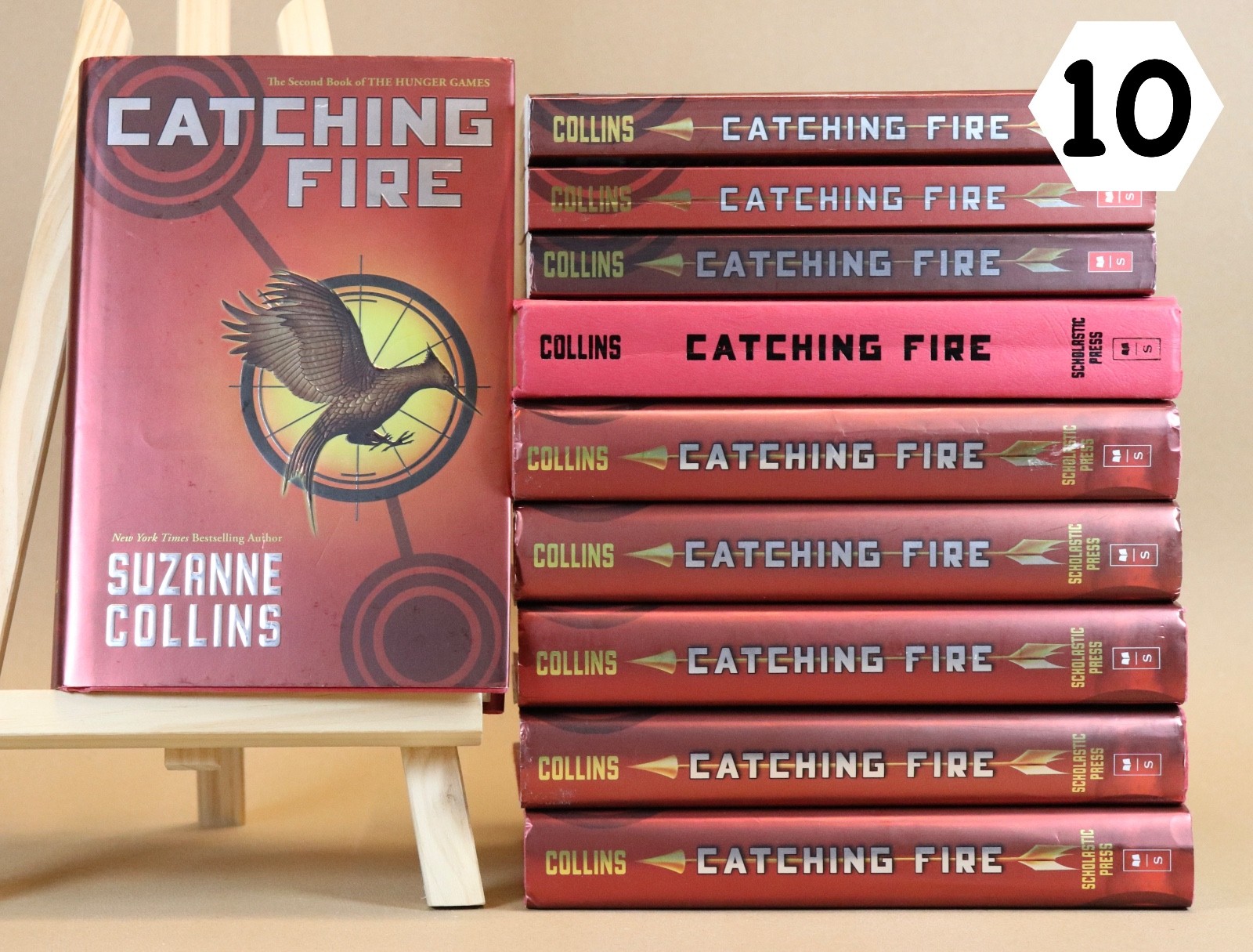 10 Catching Fire by Suzanne Collins GUIDED READING Teachers Set 7 HC 3 PB