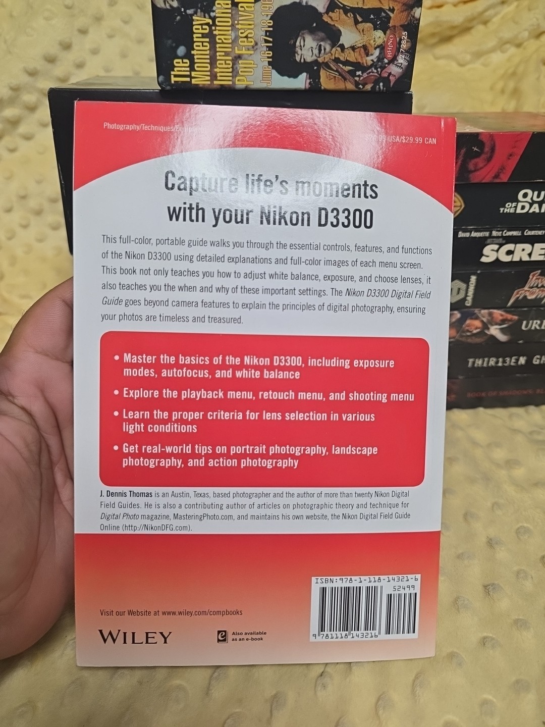 Nikon D3300 Digital Field Guide by Thomas, J. Dennis Book The Fast Free Shipping