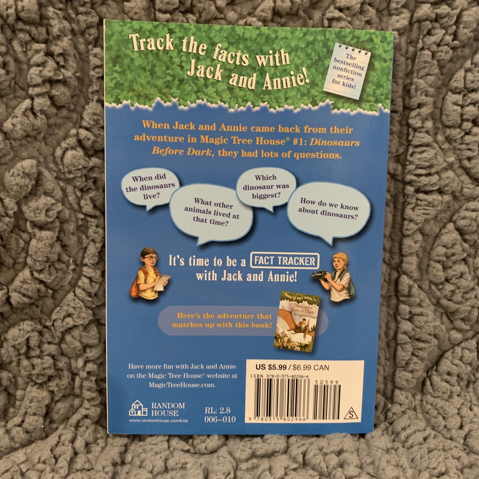 Dinosaurs: A Nonfiction Companion to Magic Tree House #1: Dinosaurs Before Dark