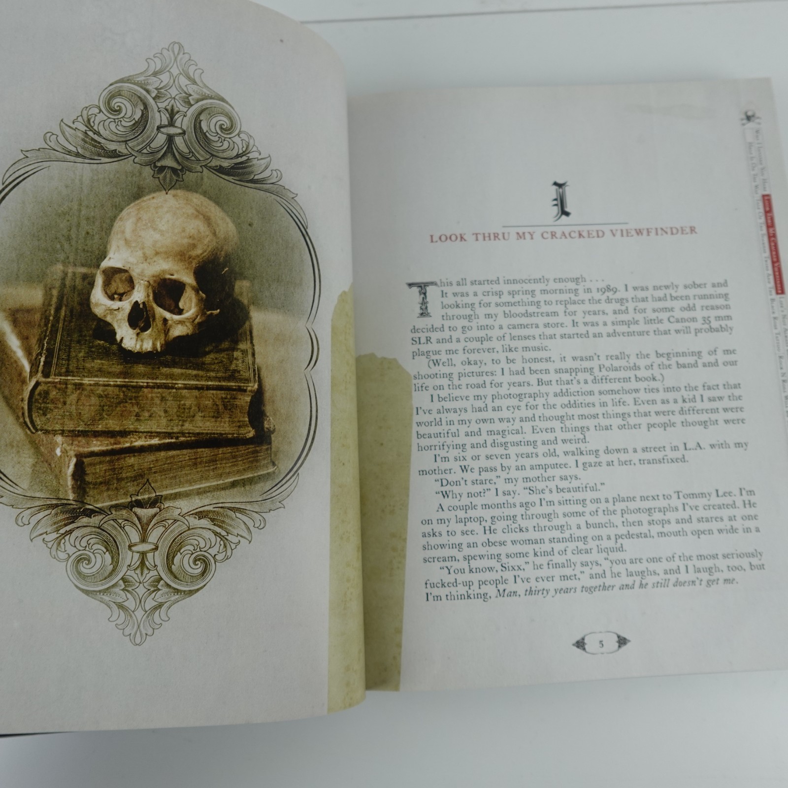 Nikki Sixx This Is Gonna Hurt Harper Collins Publishers Hardcover