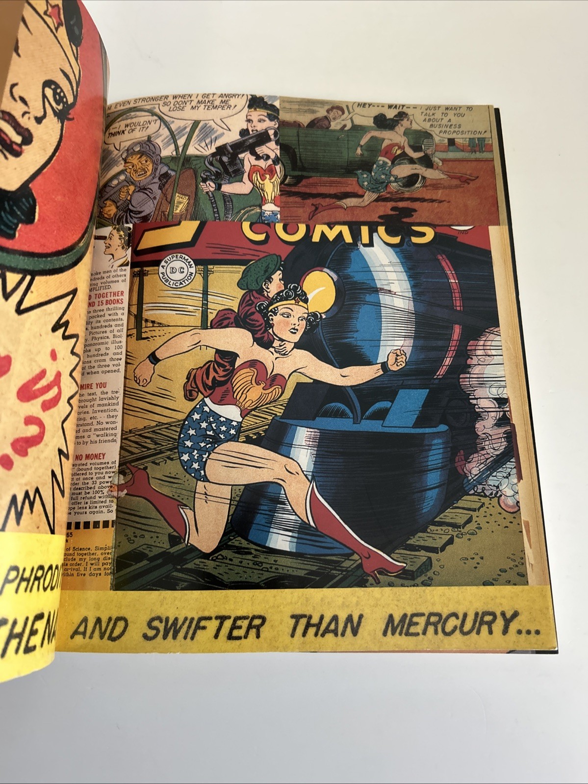 Wonder Woman : The Complete History by Les Daniels (2000, Trade Paperback)