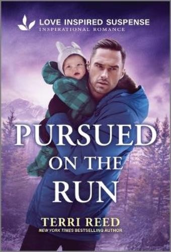 Terri Reed Pursued on the Run (Paperback)