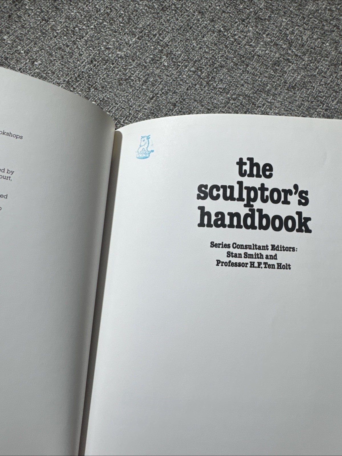 The Sculptors handbook 62 pages hardcover art craft book 1984