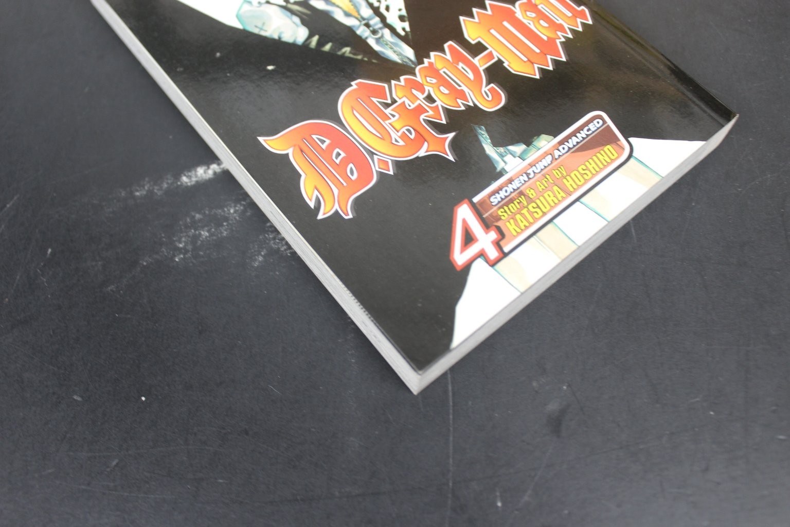 D.Gray-Man Vol 4 Katsura Hoshino 2007 Shonen Jump Manga VIZ Media ~VG