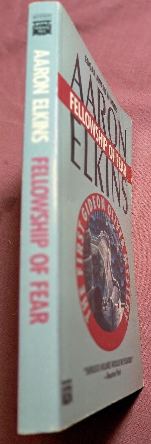 Aaron Elkins Fellowship of Fear Gideon Oliver Mystery Vintage Mysterious Press
