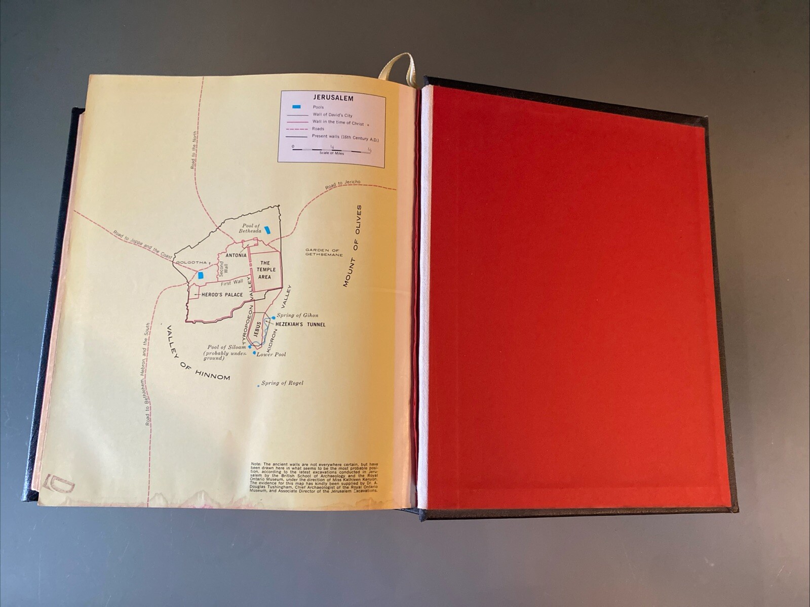 VTG HOLY BIBLE: Deluxe Family Heritage Edition: Old & New Testaments KJV, VG!