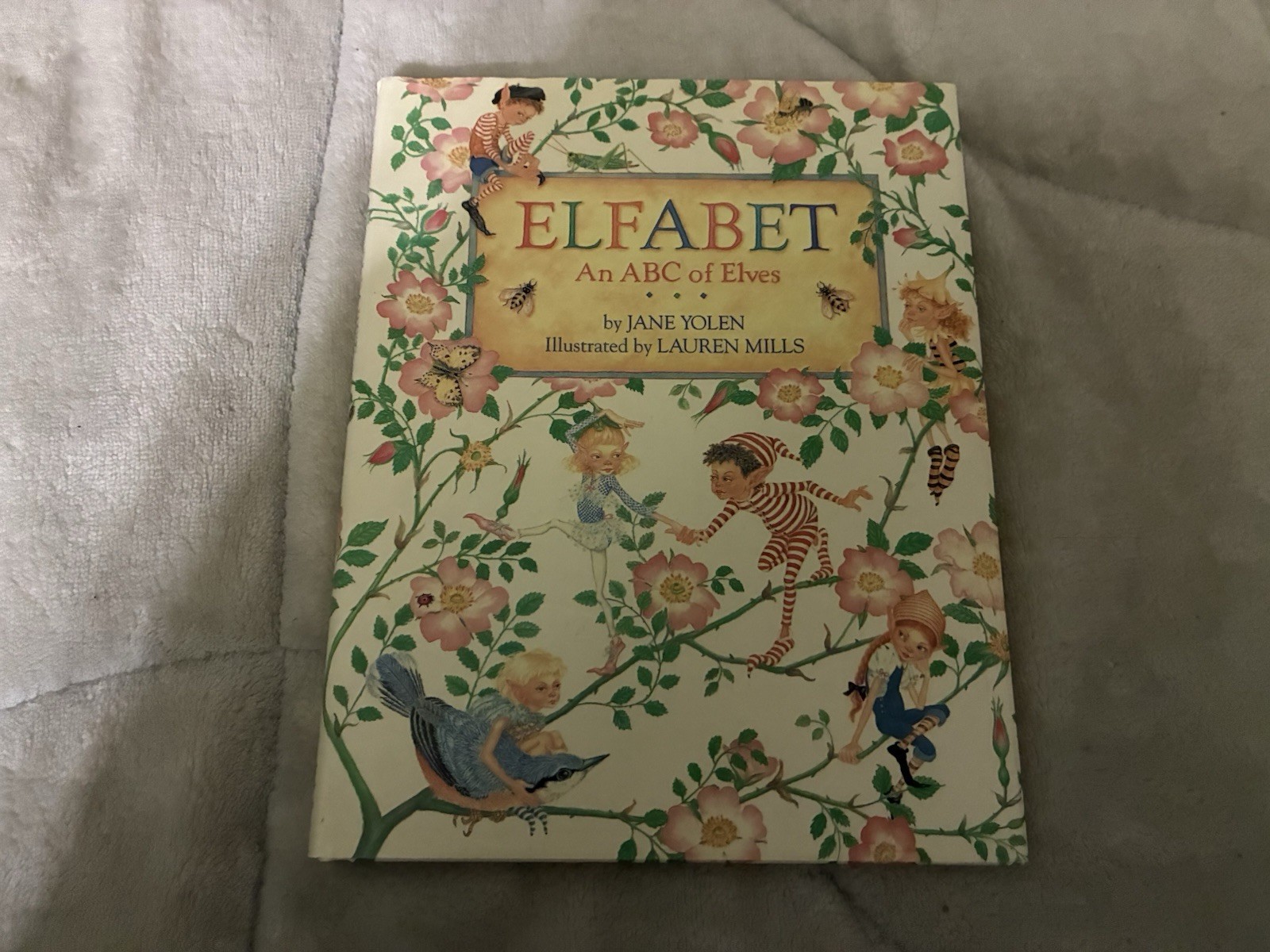 Elfabet by Jane Yolen 1990 1st Min. Ed.