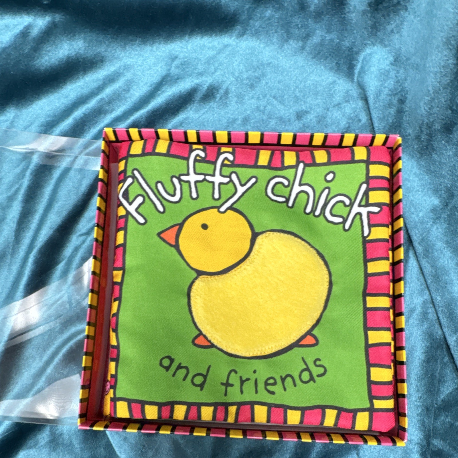 Roger Priddy – Fluffy Chick and Friends Touch-and-Feel Cloth/Bath Book (2015)