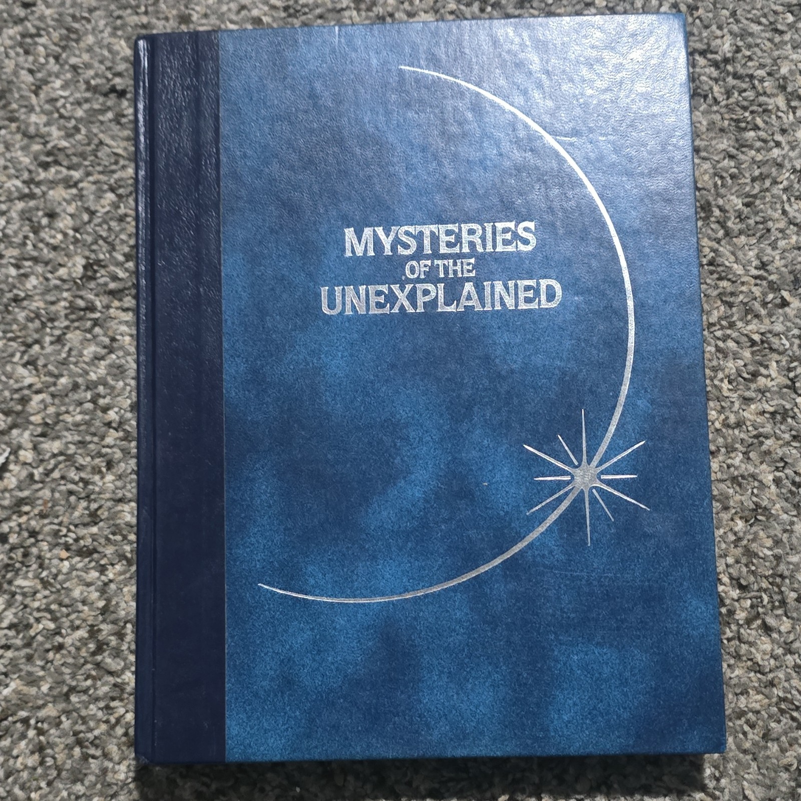Reader’s Digest Editors Mysteries of the Unexplained HC Illus UFO ISBN 08957714…