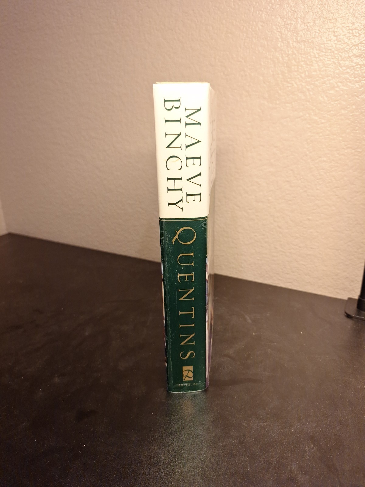 Quentins by Maeve Binchy (2002, Hardcover) First Printing