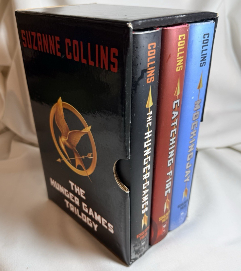 The Hunger Games Trilogy Boxed Set by Suzanne Collins (2010, Hardcover w/DJ)