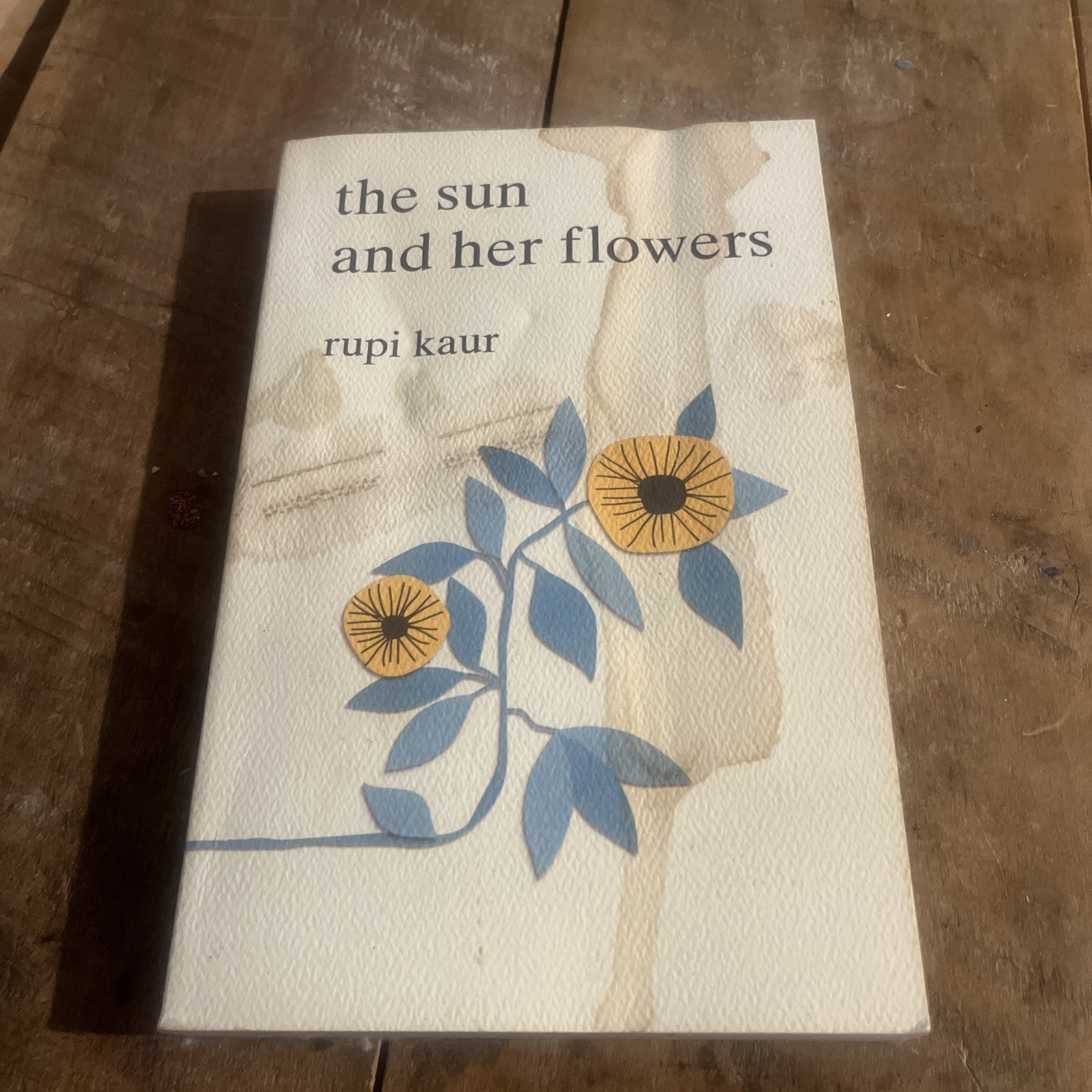 Sun and Her Flowers by Rupi Kaur (2017, Trade Paperback)
