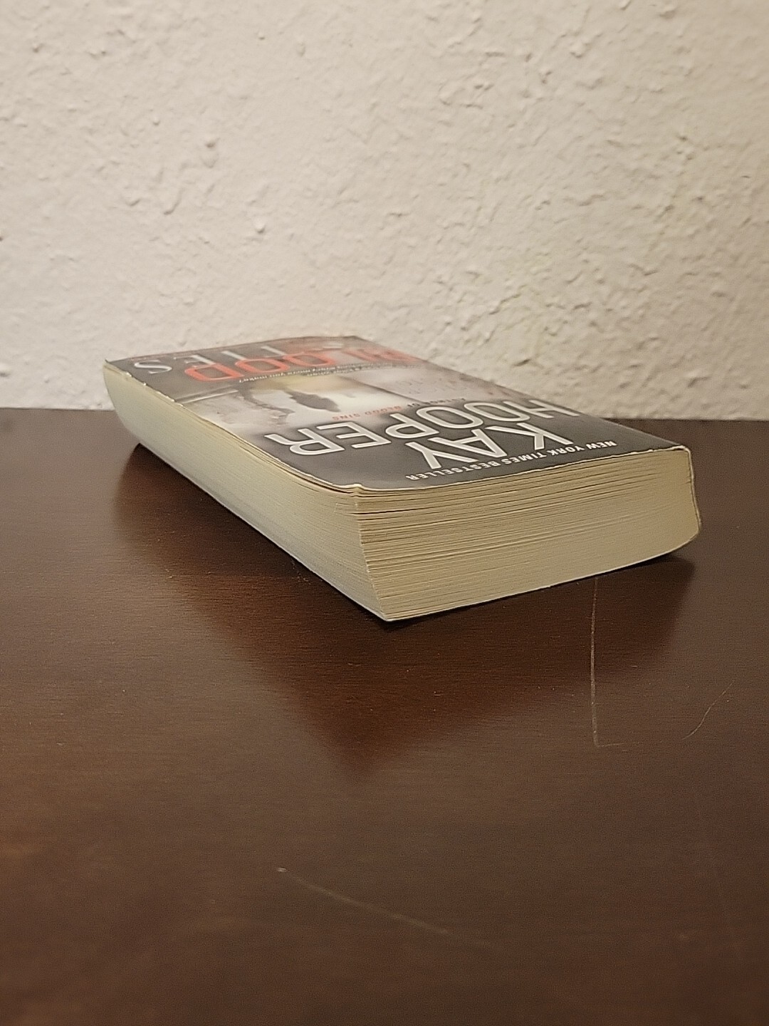 Lott of 3 paper back books by Kay Hooper – Blook Ties, Blook Dreams & Blood Sins