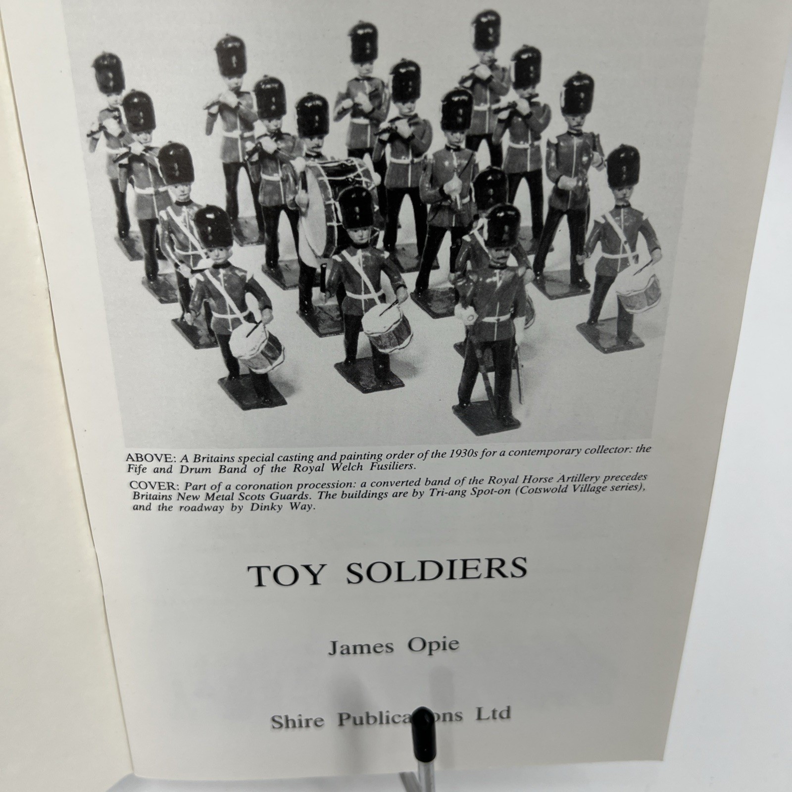 Toy Soldiers By James Opie Shire Album 102 Paperback 1983 32 Pages EUC