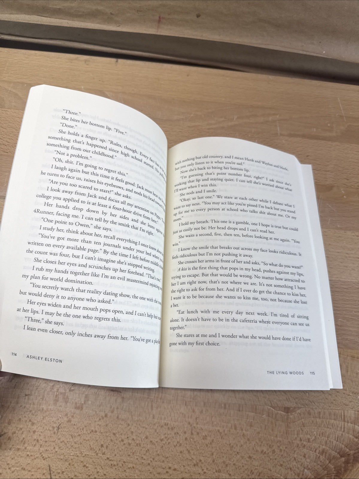 Lying Woods by Ashley Elston (2019, Trade Paperback)