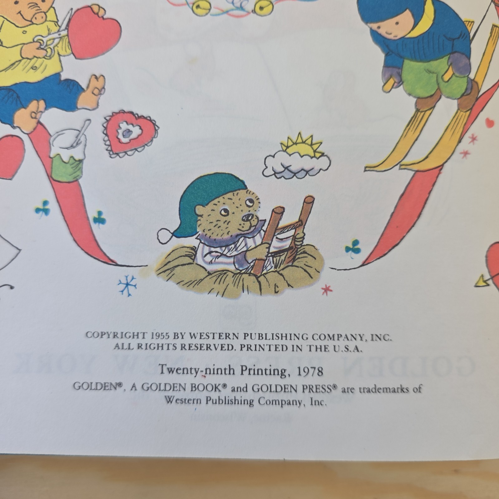 The Golden Book of 365 Stories Kathryn Jackson Golden Press Book Hardcover 1978