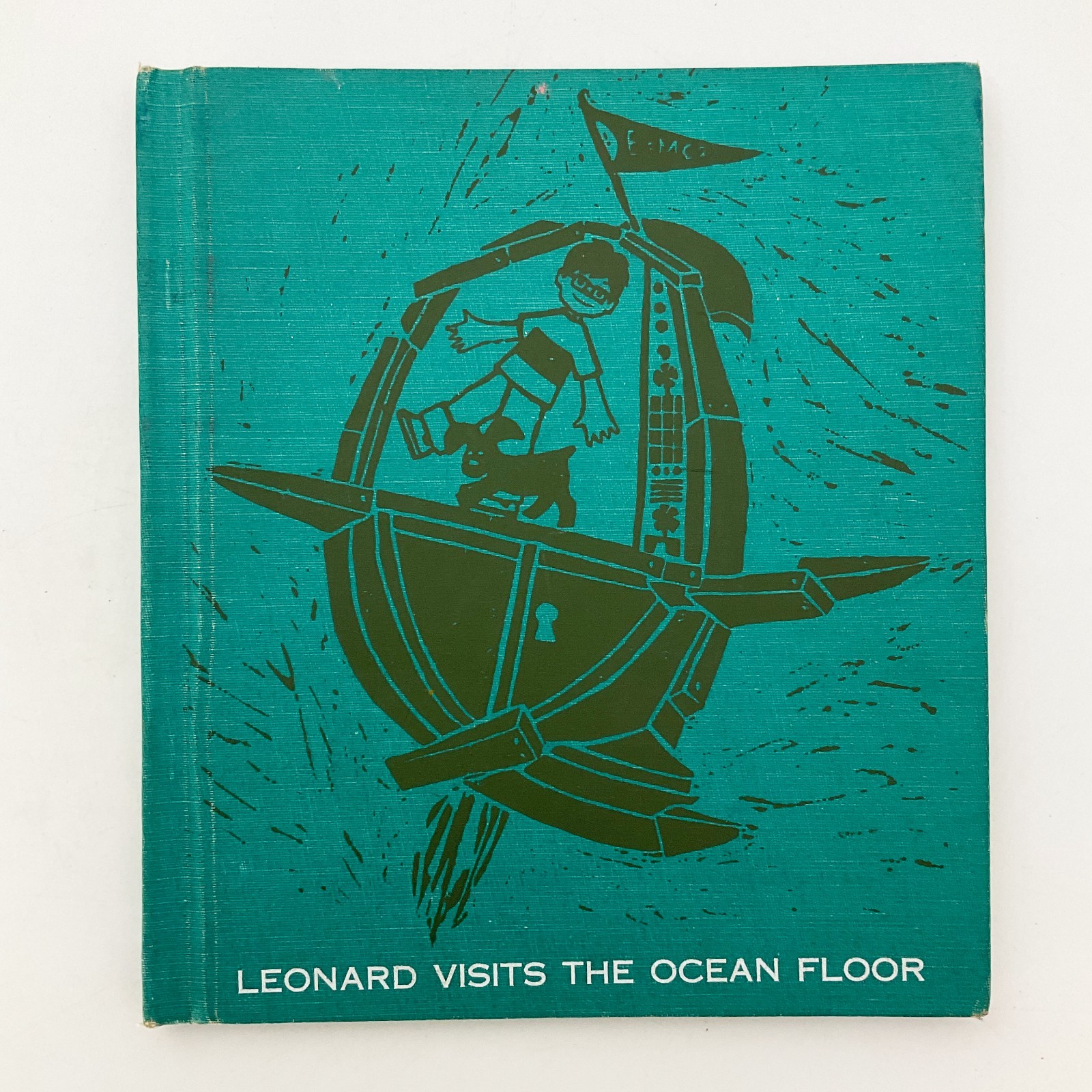 Leonard Visits the Ocean Floor Marine Life Hardcover Book Gene Darby 1965