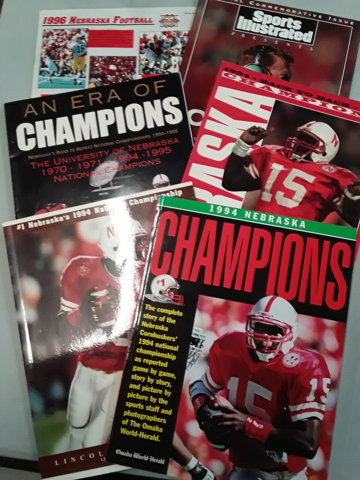 Nebraska Cornhusker 1994-1995 Football Natl Champs 5 books VG 240321