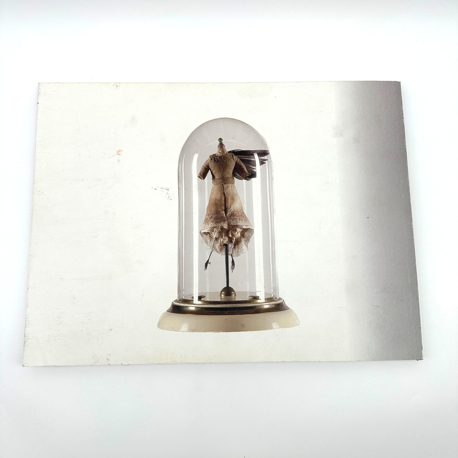 Immediate Present Mormon Arts Center 2017 Exhibition Catalog Laura Hurtado