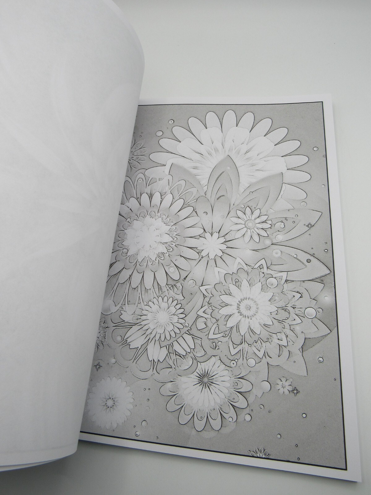 Abstract Challenge Grayscale Coloring Book For Adults: Abstract Grayscale