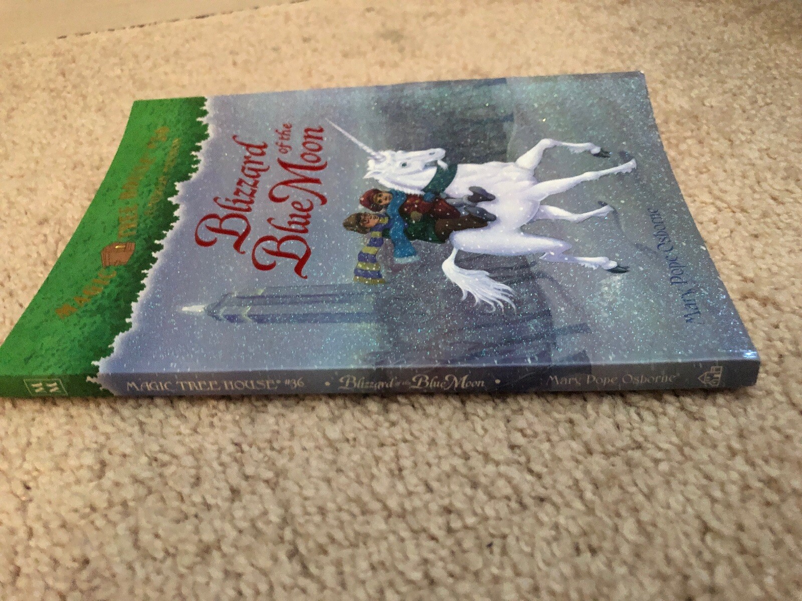 Magic Tree House Merlin Mission: Blizzard of the Blue Moon 8 by Mary Pope…