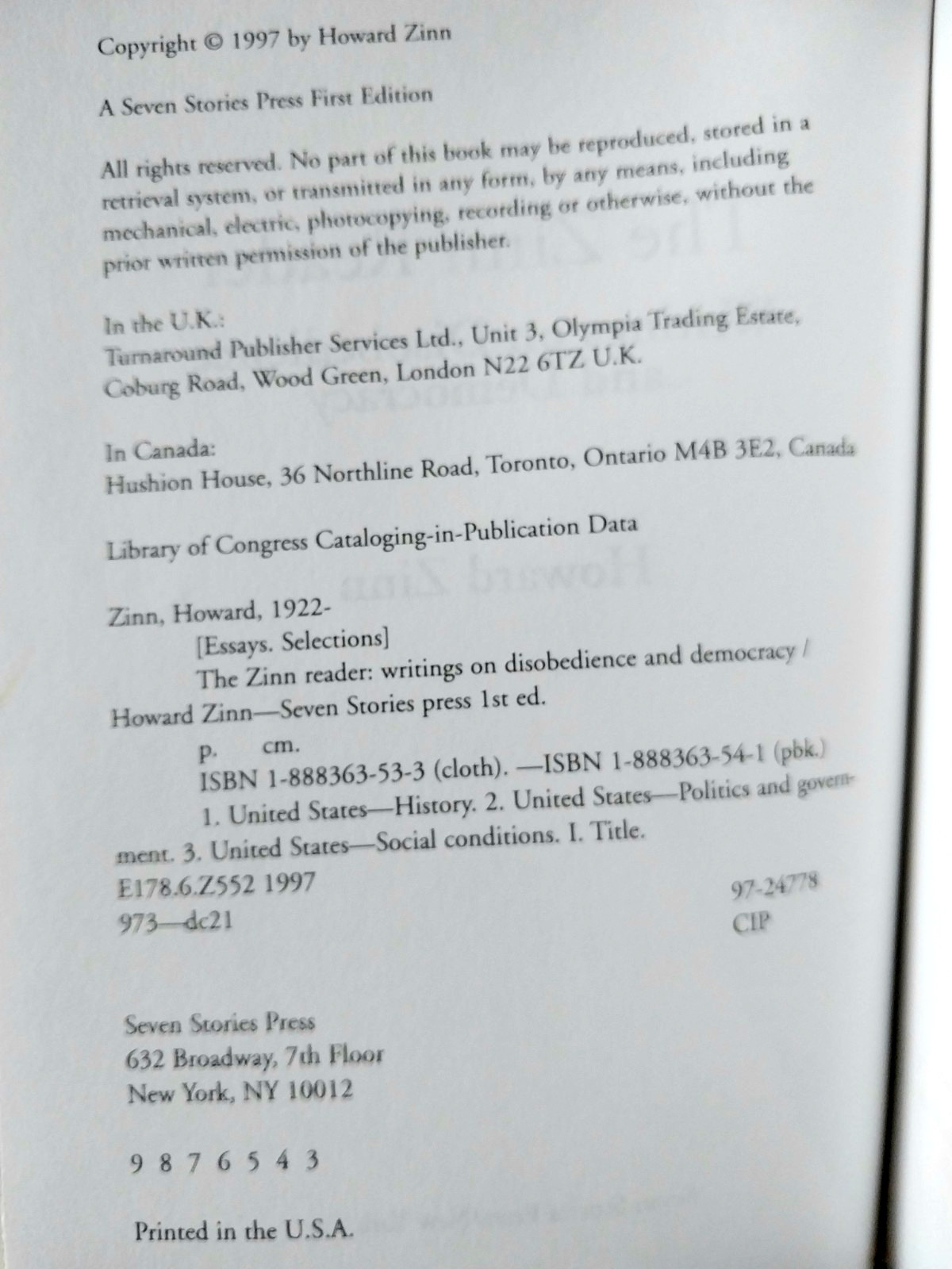 Howard Zinn – The Zinn Reader – Seven Stories Press First Edition 3rd Printing