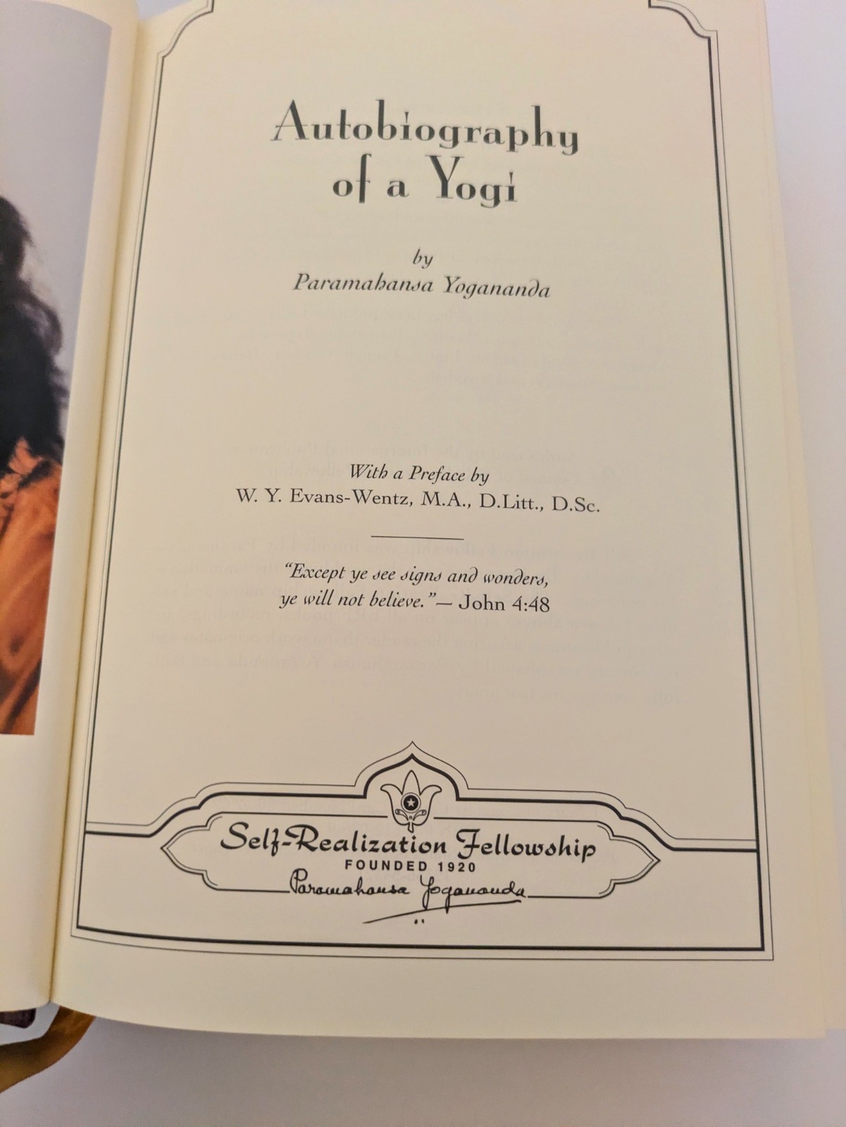 Autobiography of a Yogi 1997 HC Boxed Edition– Paramahansa Yogananda Illustrated