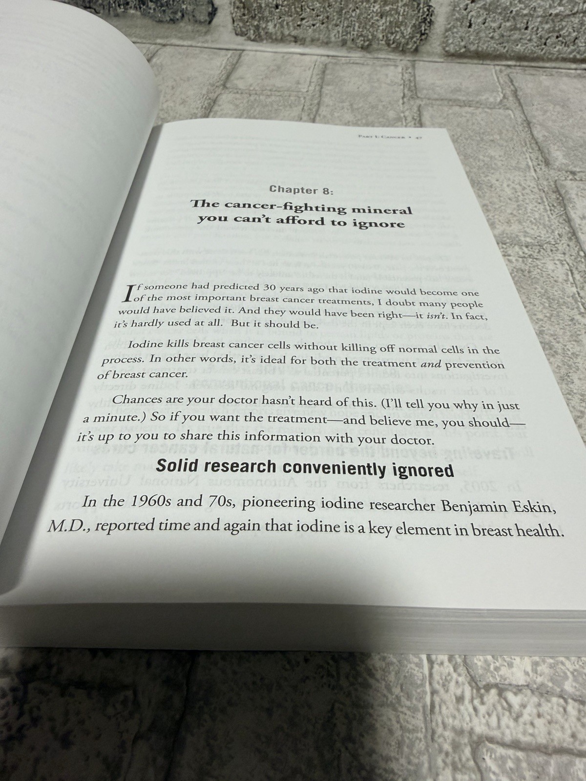 Cured 81 Natural Cures Nutrition & Healing Paperback Book