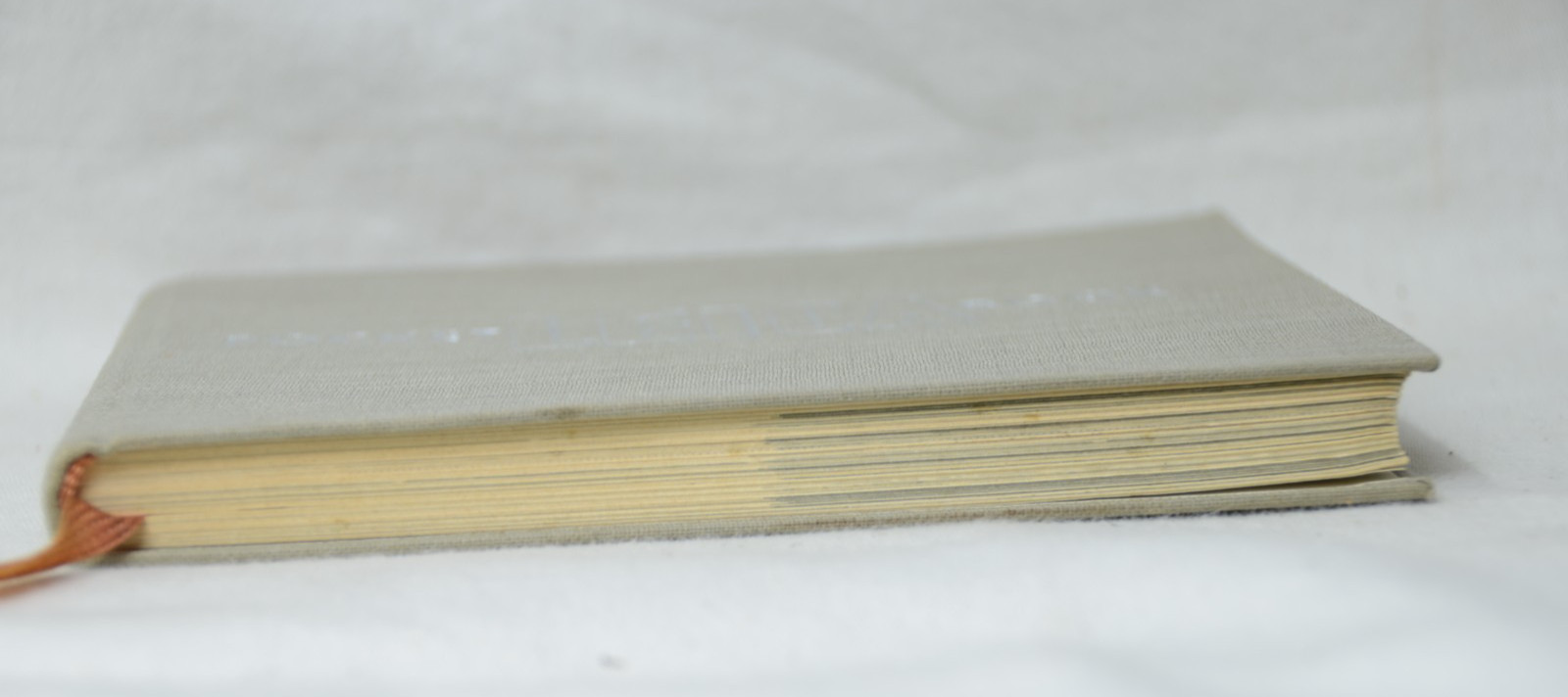 Pocket Leica Book by Kisselbach c1952, 2nd Ed, Hardbound. 223 pages in English