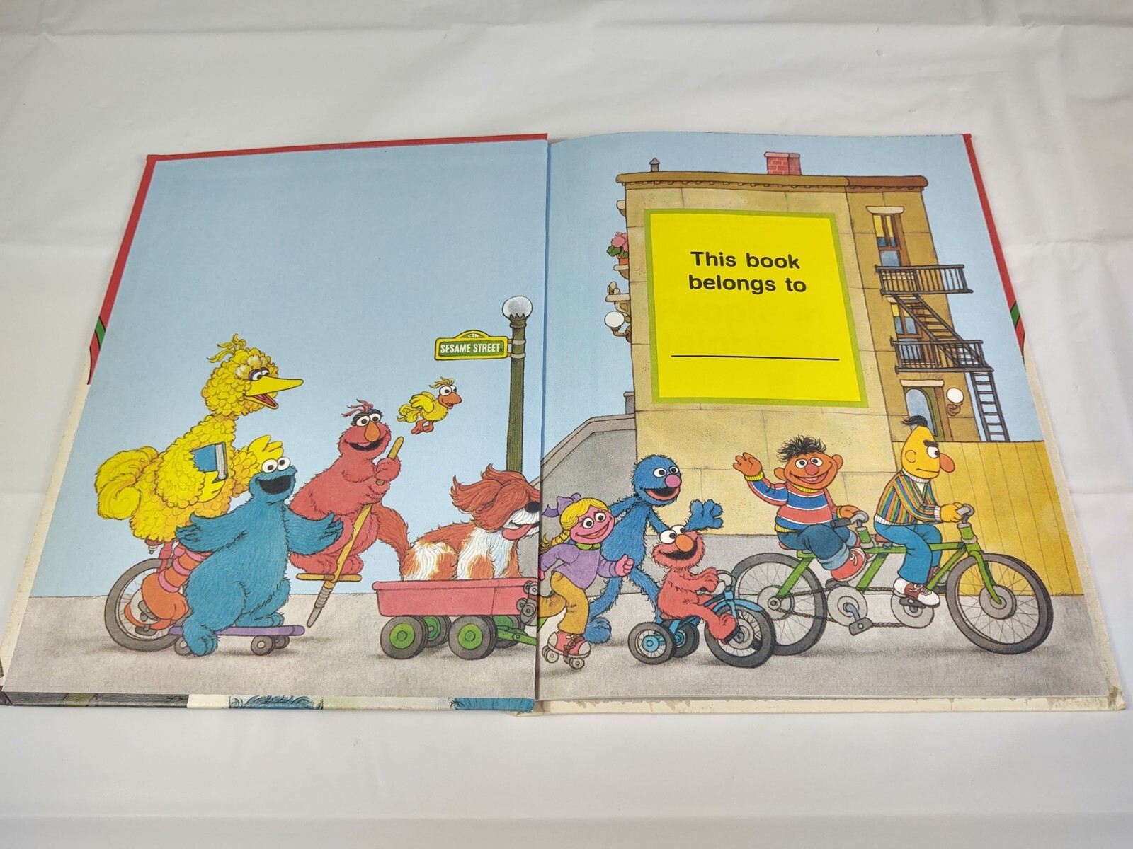 Vtg 89 On My Way With Sesame Street Volume 7 People In My Neighborhood Book CTW