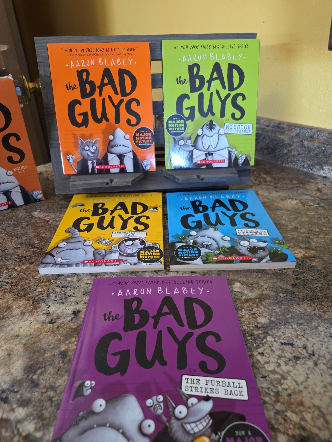 The Bad Guys – Bad Box Set (Paperback) 1-5 Collection by Aaron Blabey
