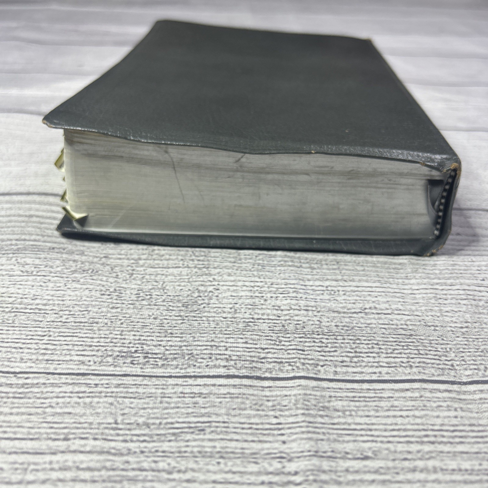 Ryrie Study Bible NIV Red Letter Indexed Moody Press 1986 Gray Hardcover