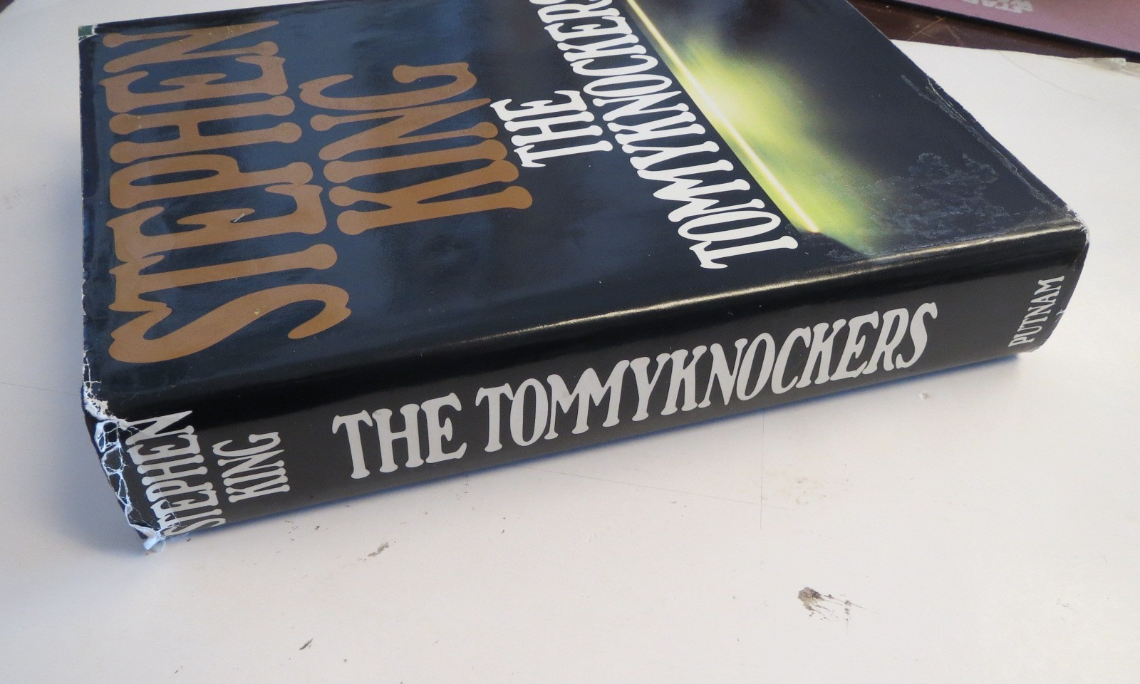 THE TOMMYKNOCKERS by Stephen King (1987) 1st Edition