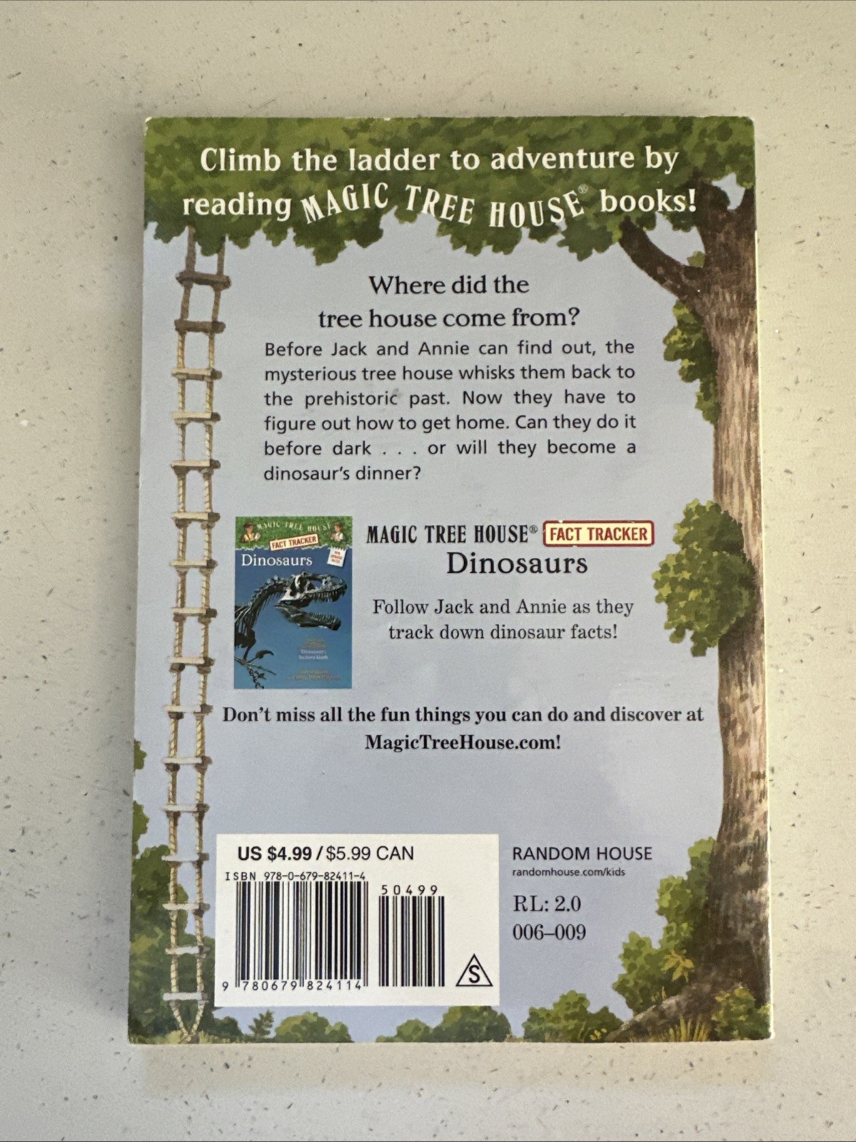 Dinosaurs Before Dark by Mary Pope Osborne (1992, Digest Paperback)