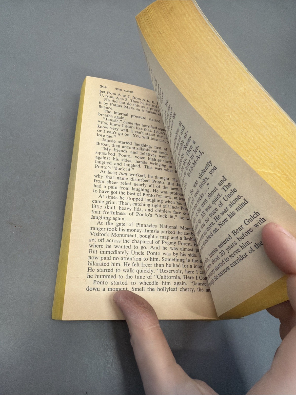 Vintage Hostage to the Devil by Malachi Martin Bo8