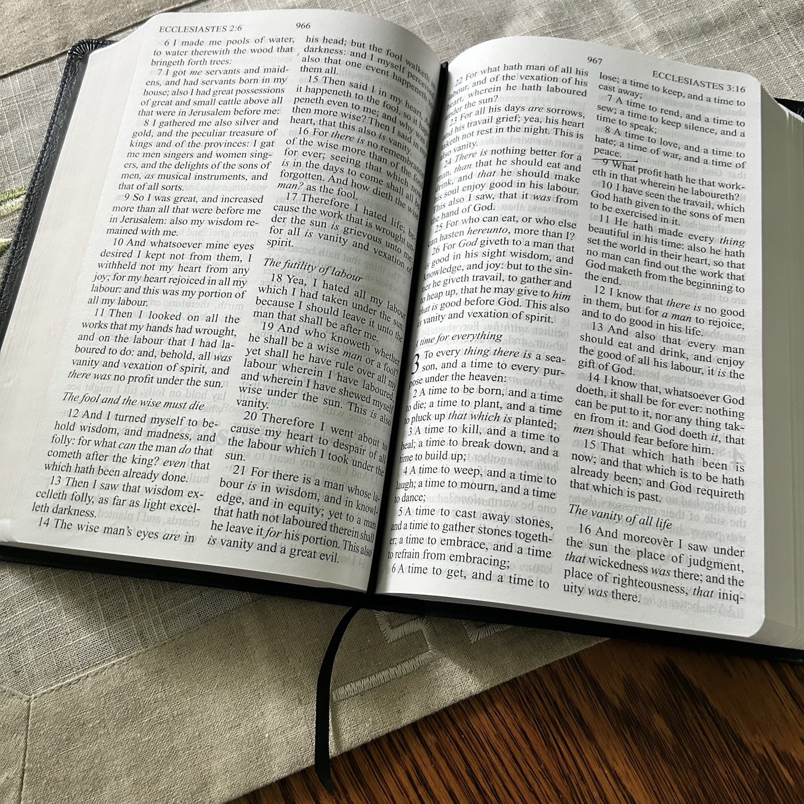 The Holy Bible King James Larger Print Black Italian Duo-Tone Zondervan Boxed