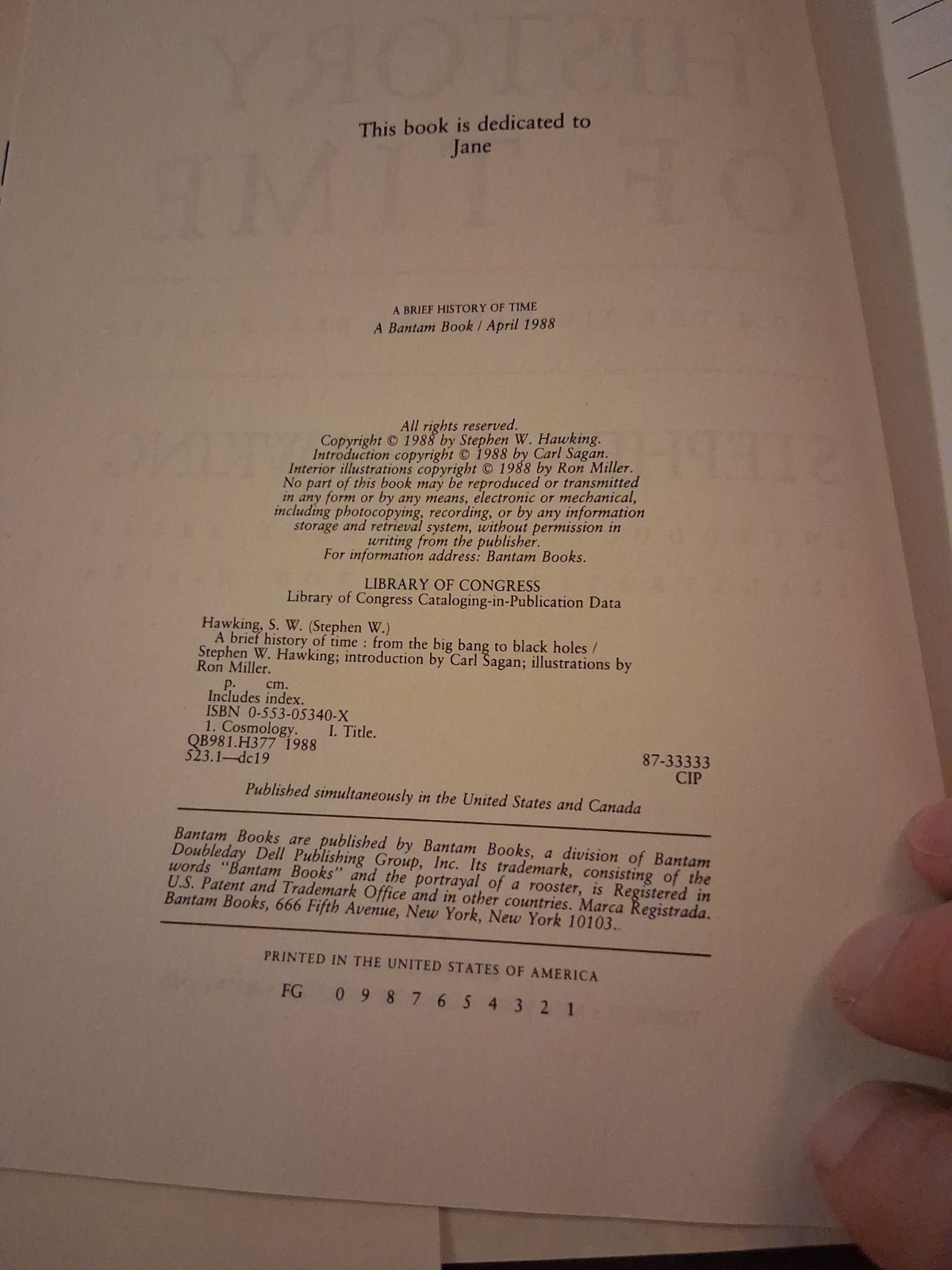 A Brief History of Time: From the Big Bang to Black Holes by Stephen W. Hawking