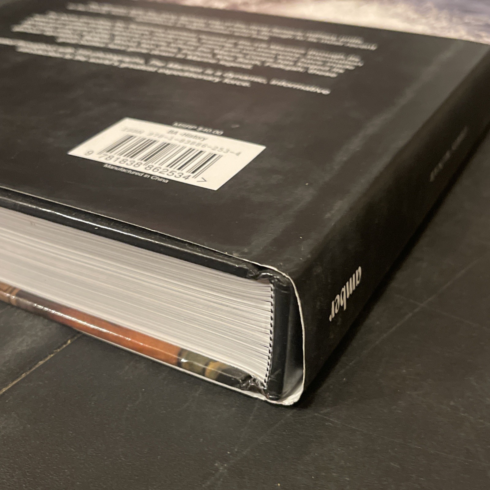 NEW – The Marines Hardcover Book – Chris McNab- Large (9.25×12) 384 Pages Unused
