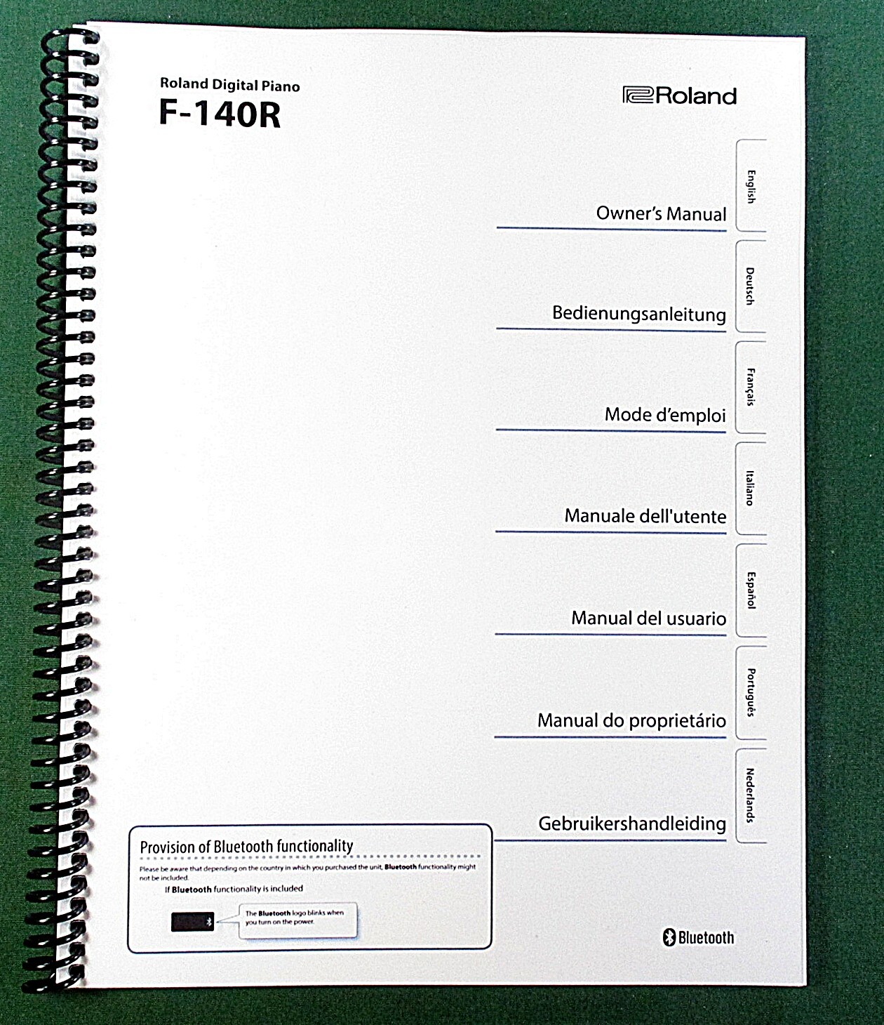 Roland F-140R Owner’s Instruction Manual: 28 Pages & Protective Covers!