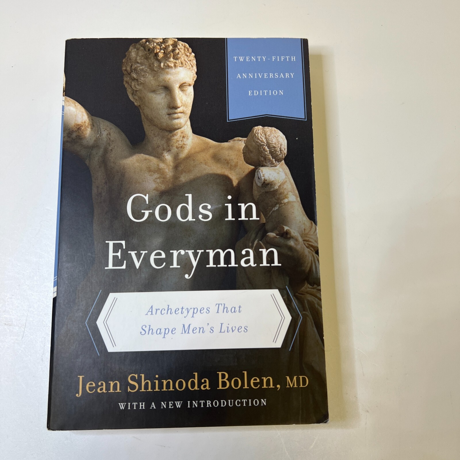 Gods in Everyman: Archetypes That Shape Men’s Lives by Jean Shinoda Bolen (Engli