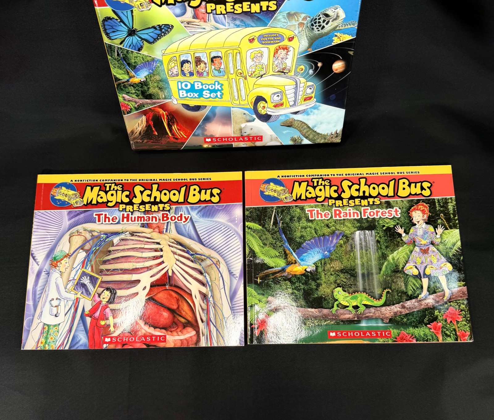 Magic School Bus Presents 10-Book Set 2021 Paperbacks with Case Scholastic Inc.