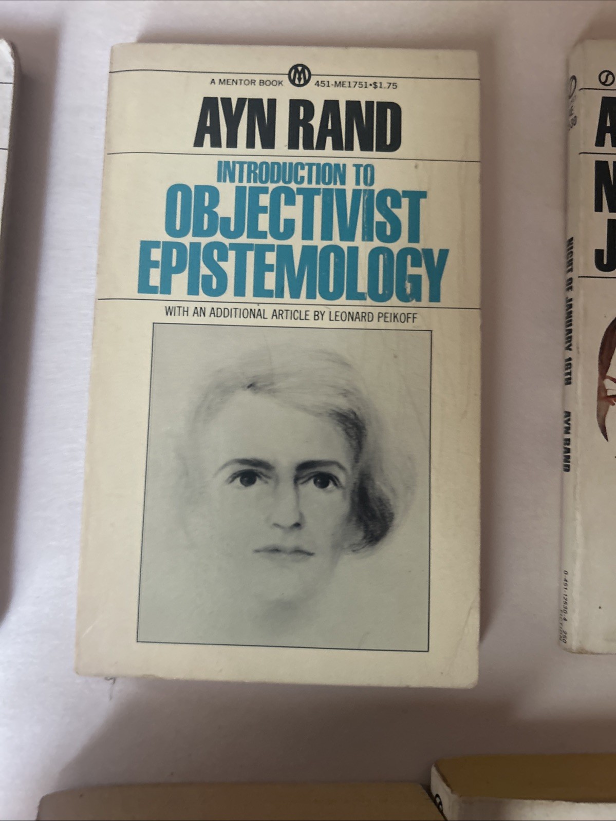 Lot of 5 Ayn Rand vintage Signet paperbacks : The Fountainhead