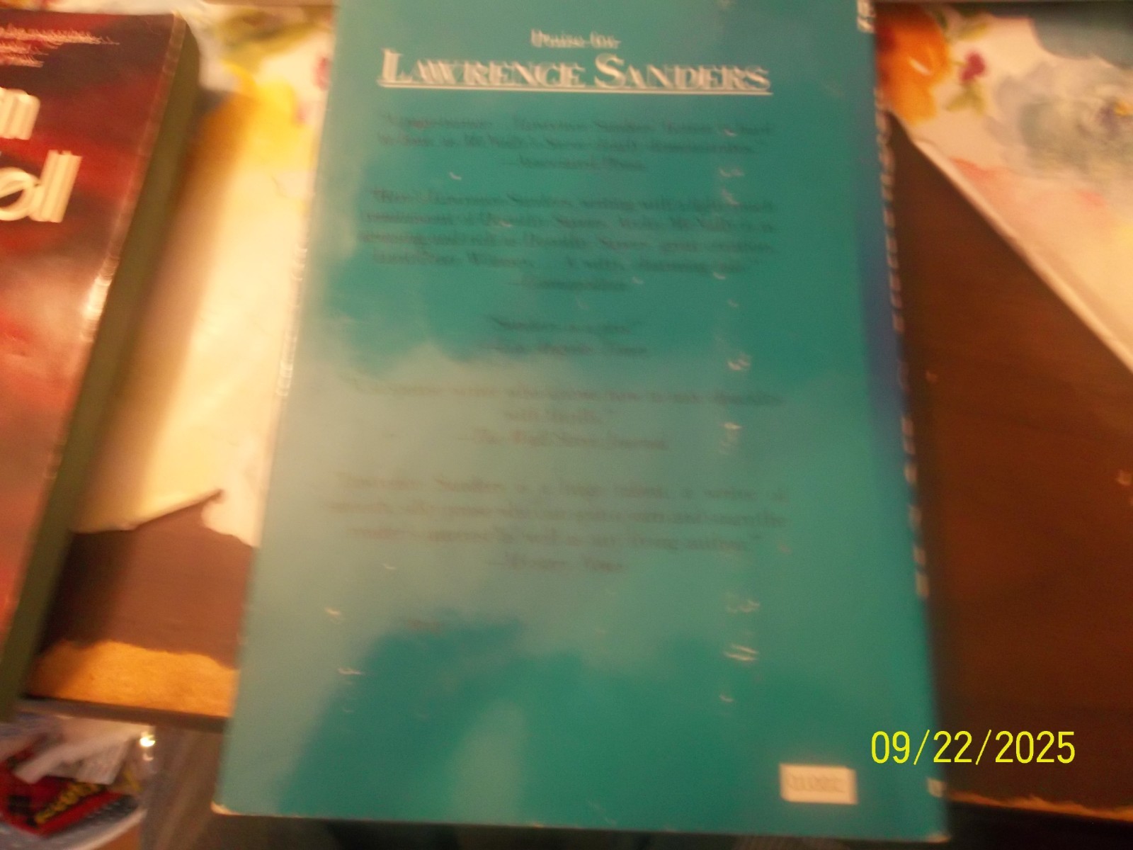 McNALLY’S LUCK~LAWRENCE SANDERS~1992 VG/C HARDCOVER BOOK~230 PAGES~W/DUST COVER