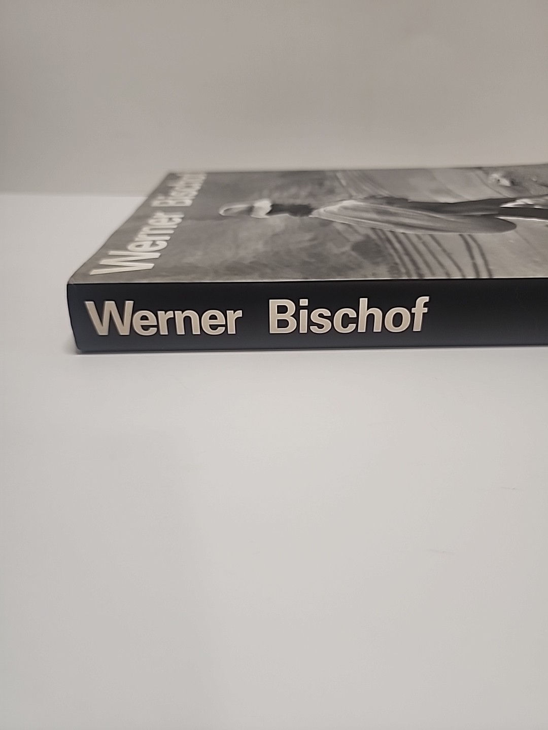 Werner Bischof, 1916-1954 by Hugo Loetscher & Guido Magnaguagno 1990 HC / DJ