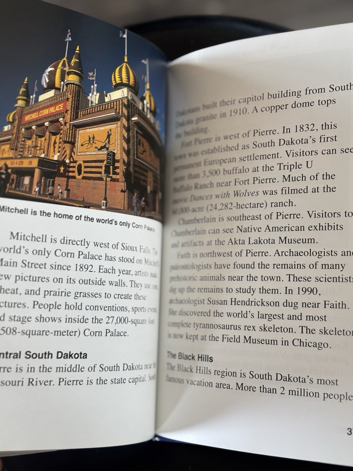 2 Capstone One Nation Books North Dakota & South Dakota by Patricia K. Kummer